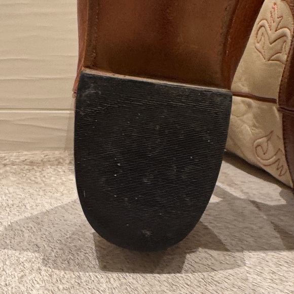 University of Texas Embroidered Leather Lucchese Boots - Picture 8 of 16